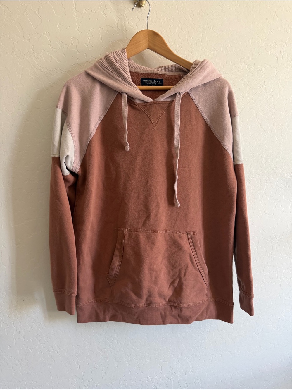 Abercrombie & Fitch Colorblock Fleece Pullover Hoodie - Size L